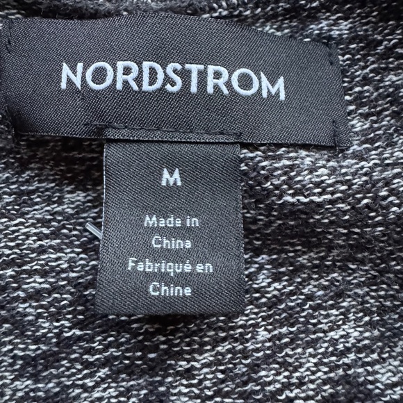 Nordstrom Women Gray Tight Knit Sweater/Shirt Size Med Button Down Short Sleeve - Picture 3 of 4